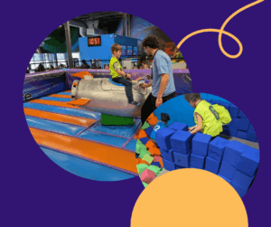 Parents et enfants participant à une activité de jeux organisée par L’Envol à Longueuil
